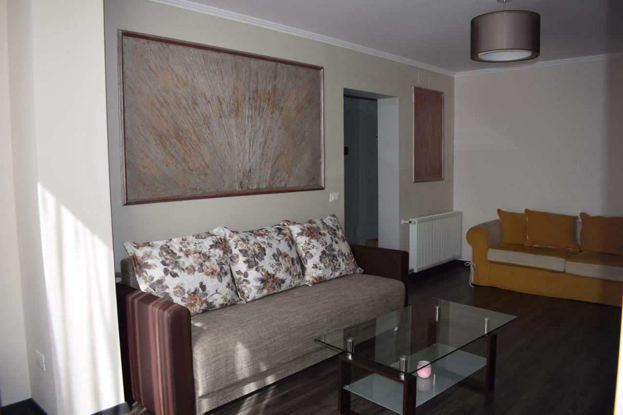 شقة Făgăraş  في Apartament Antonia المظهر الخارجي الصورة